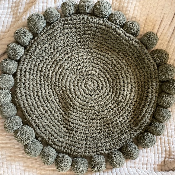 ♥️Sold | Kaekoo | Round Pom-Pom Pillow Cover - Picture 3 of 6